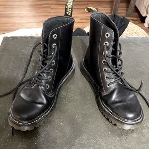 Dr. Marten Boots